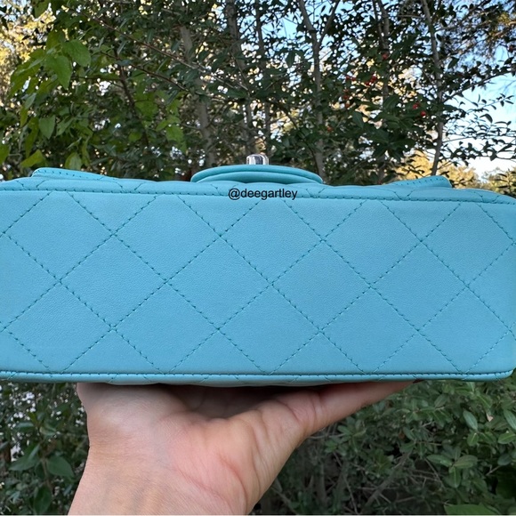 Chanel 19C Tiffany Blue Rectangular Mini - Picture 6 of 15